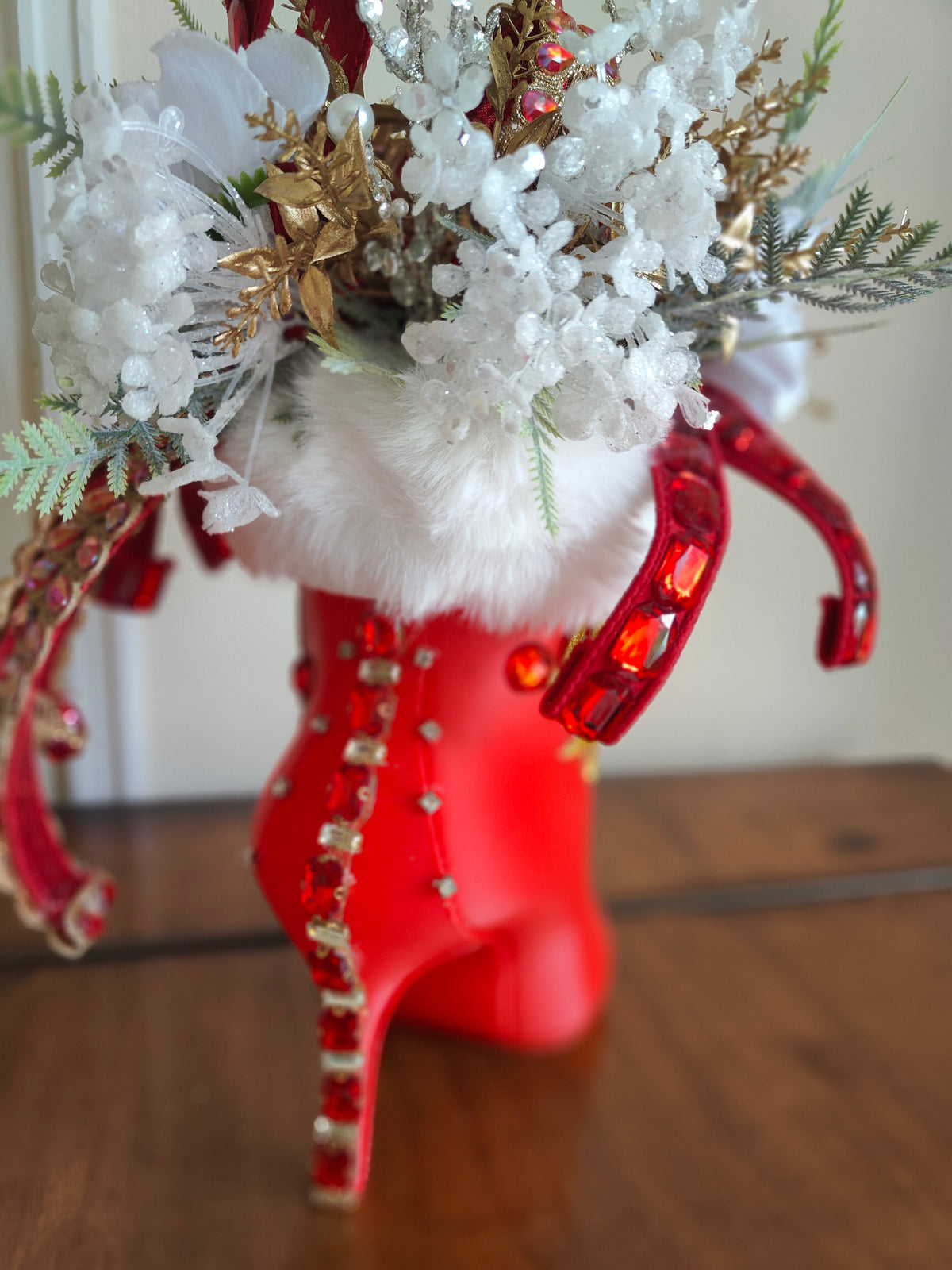 Red shoe Mrs Claus boot