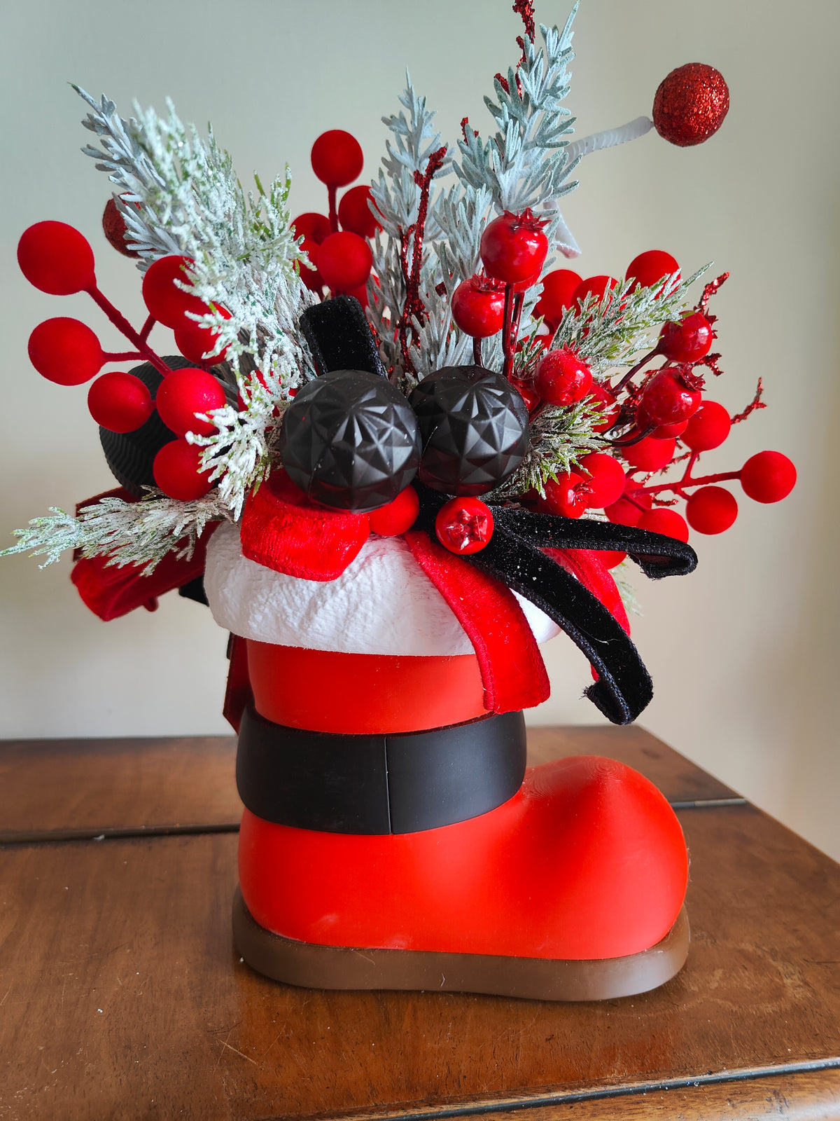 Santa boot Christmas decoration