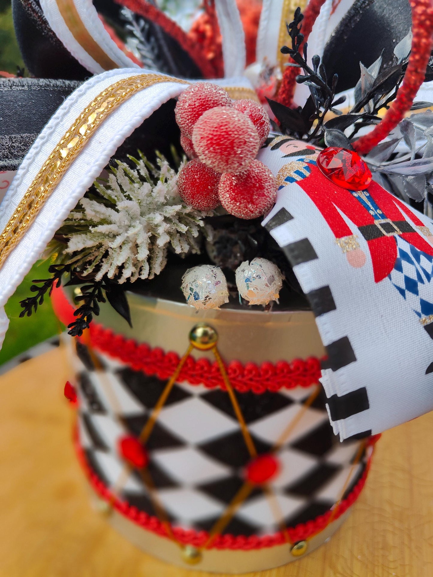 Christmas red and silver drum centrepiece tablecentre unique display Christmas tree decoration