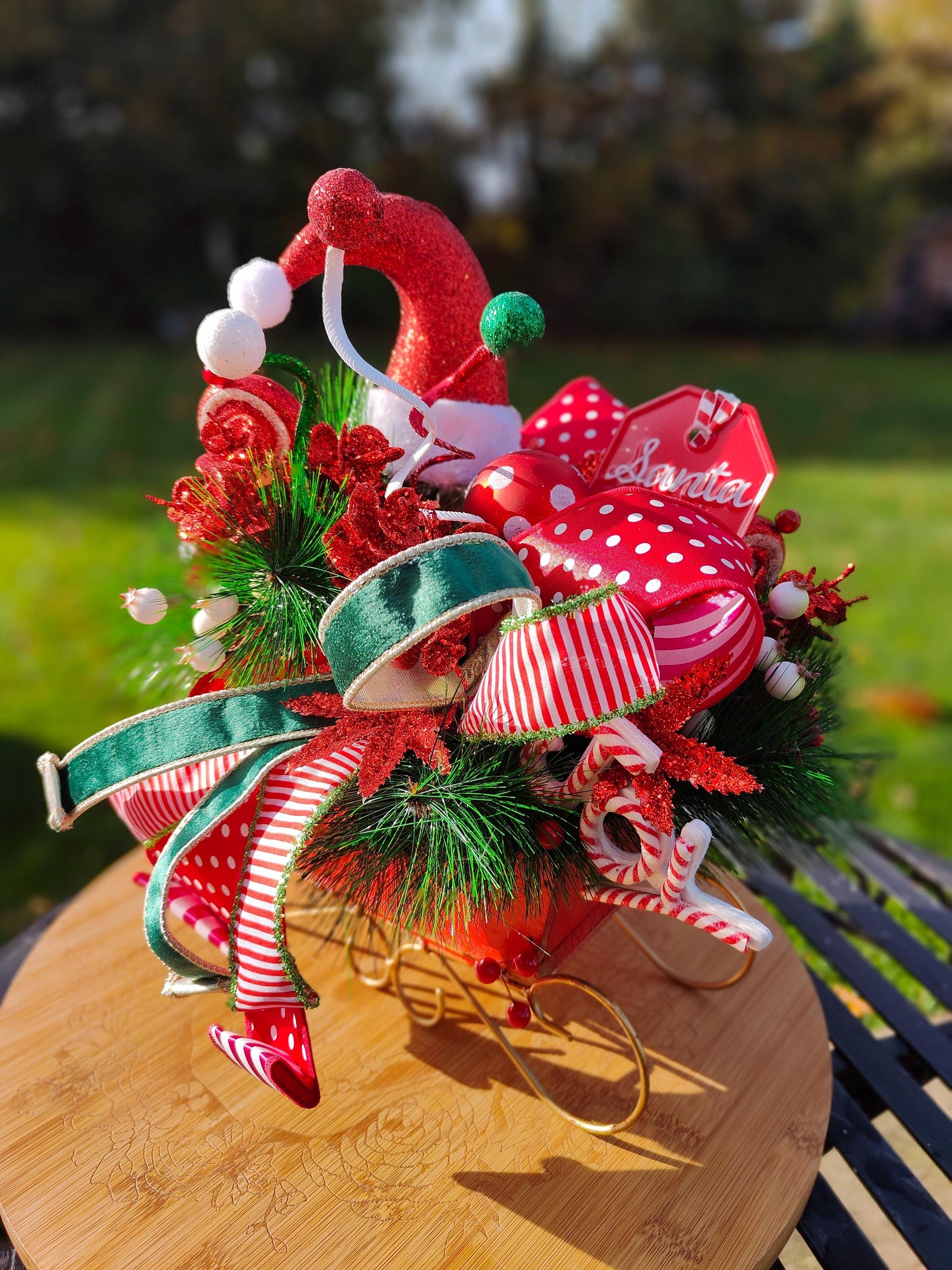 Sleigh Christmas decoration Santa red gold sleigh decor