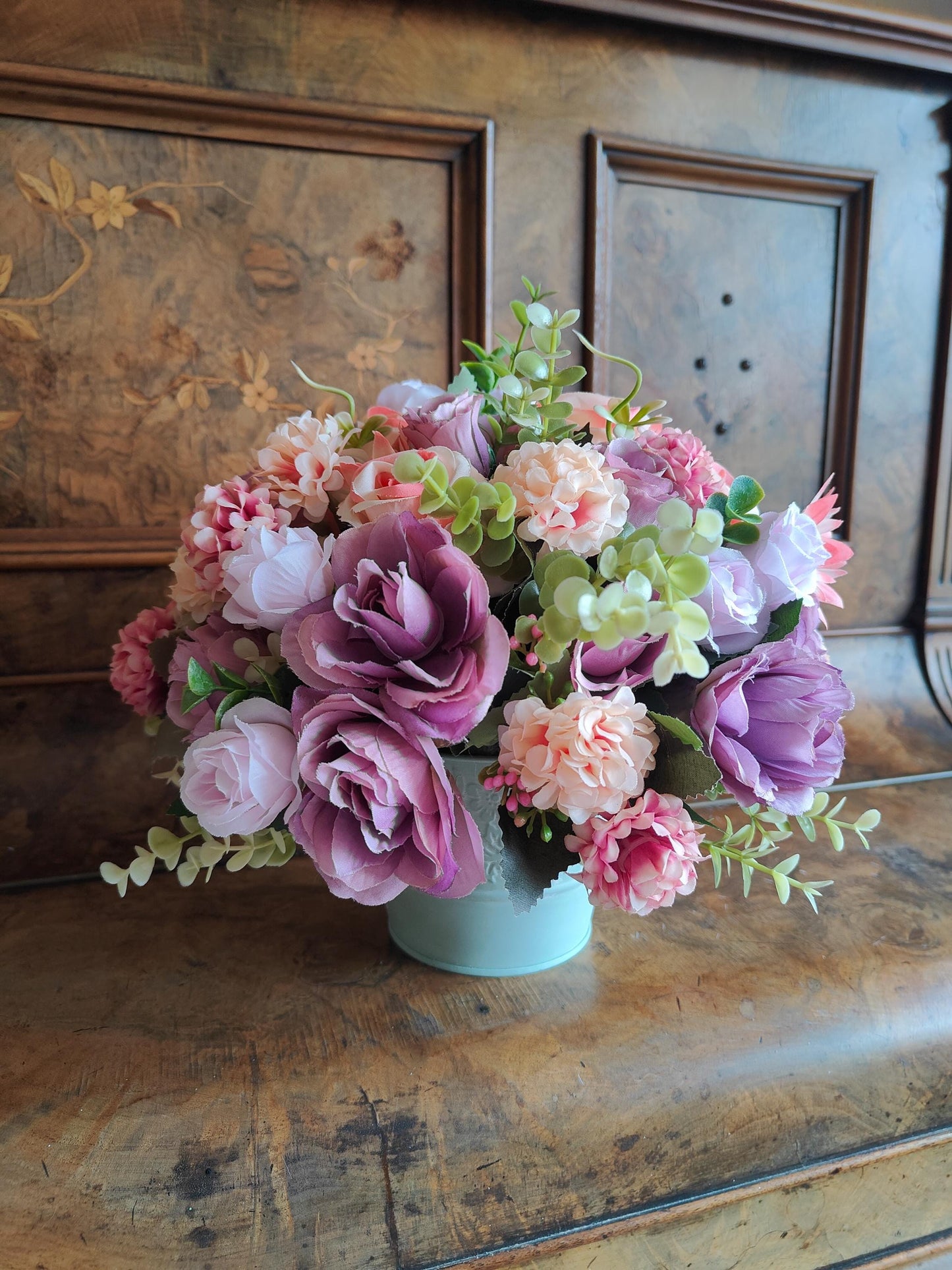 Flower arrangement pink red display tablecentre gift birthday yellow flowers Spring Summer anniversary