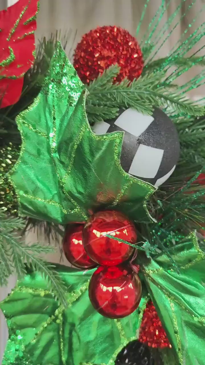 Christmas wreath green red black harlequin large 65cm