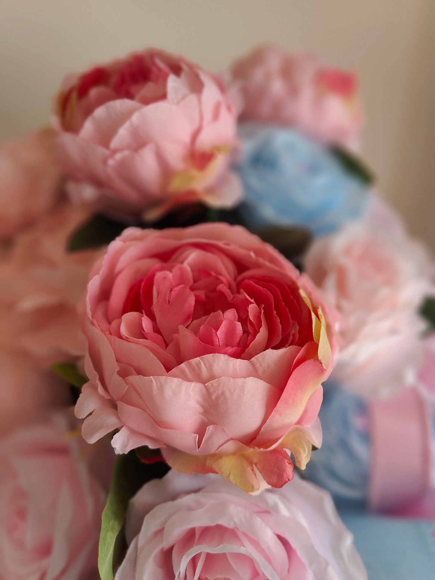 Large artificial flowers planter centrepiece display large roses wedding party display tablecentre