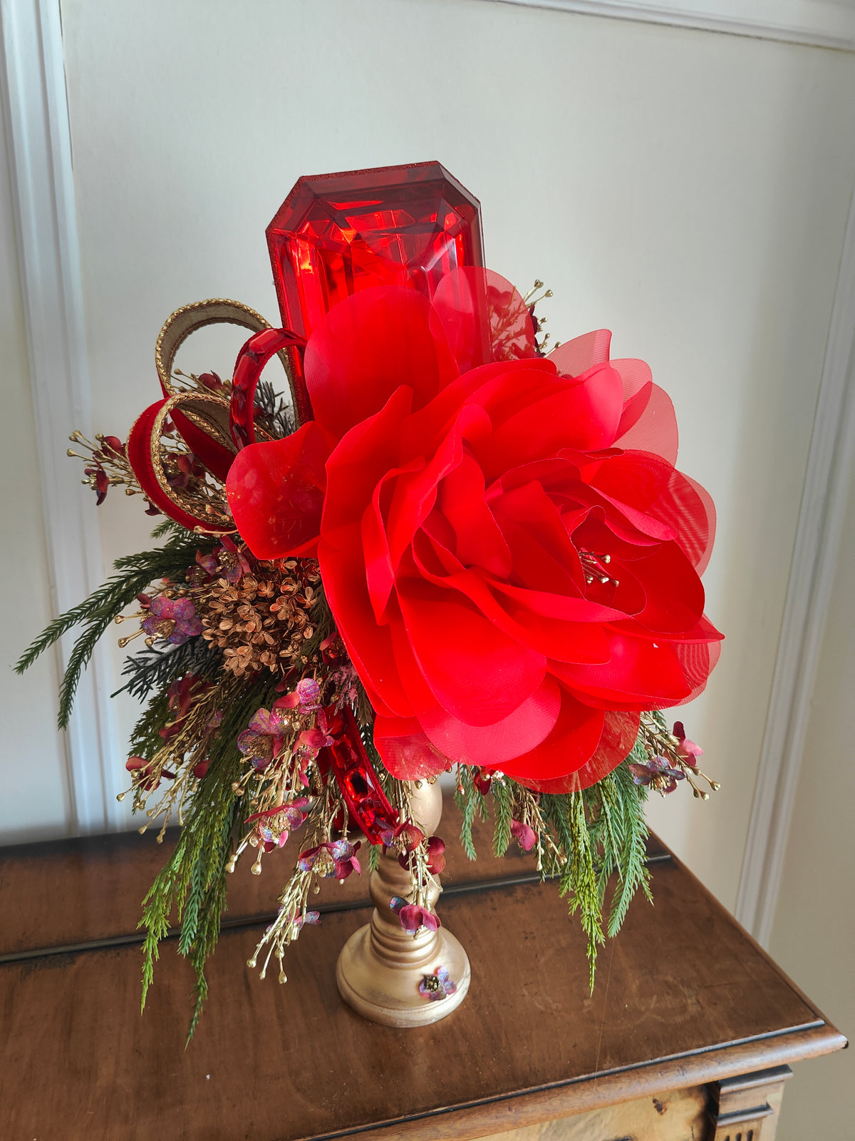Large red Christmas candlestick gem centrepiece