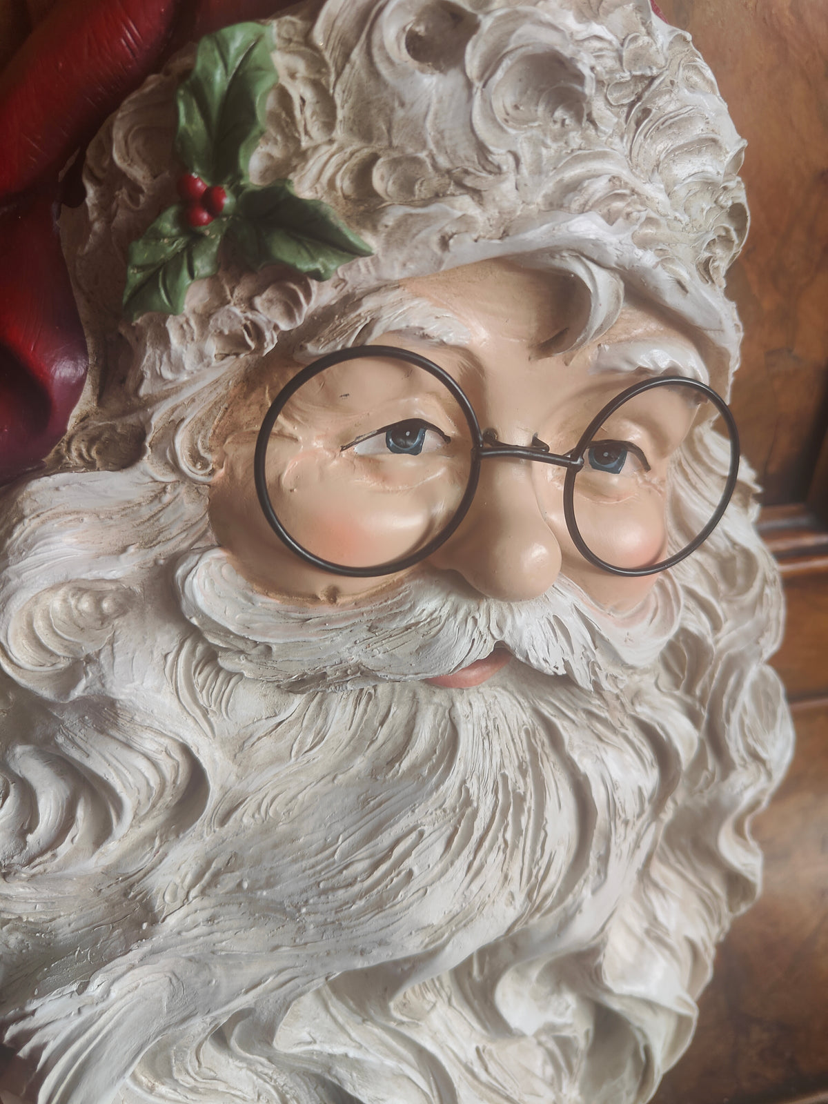 Santa face wall decoration