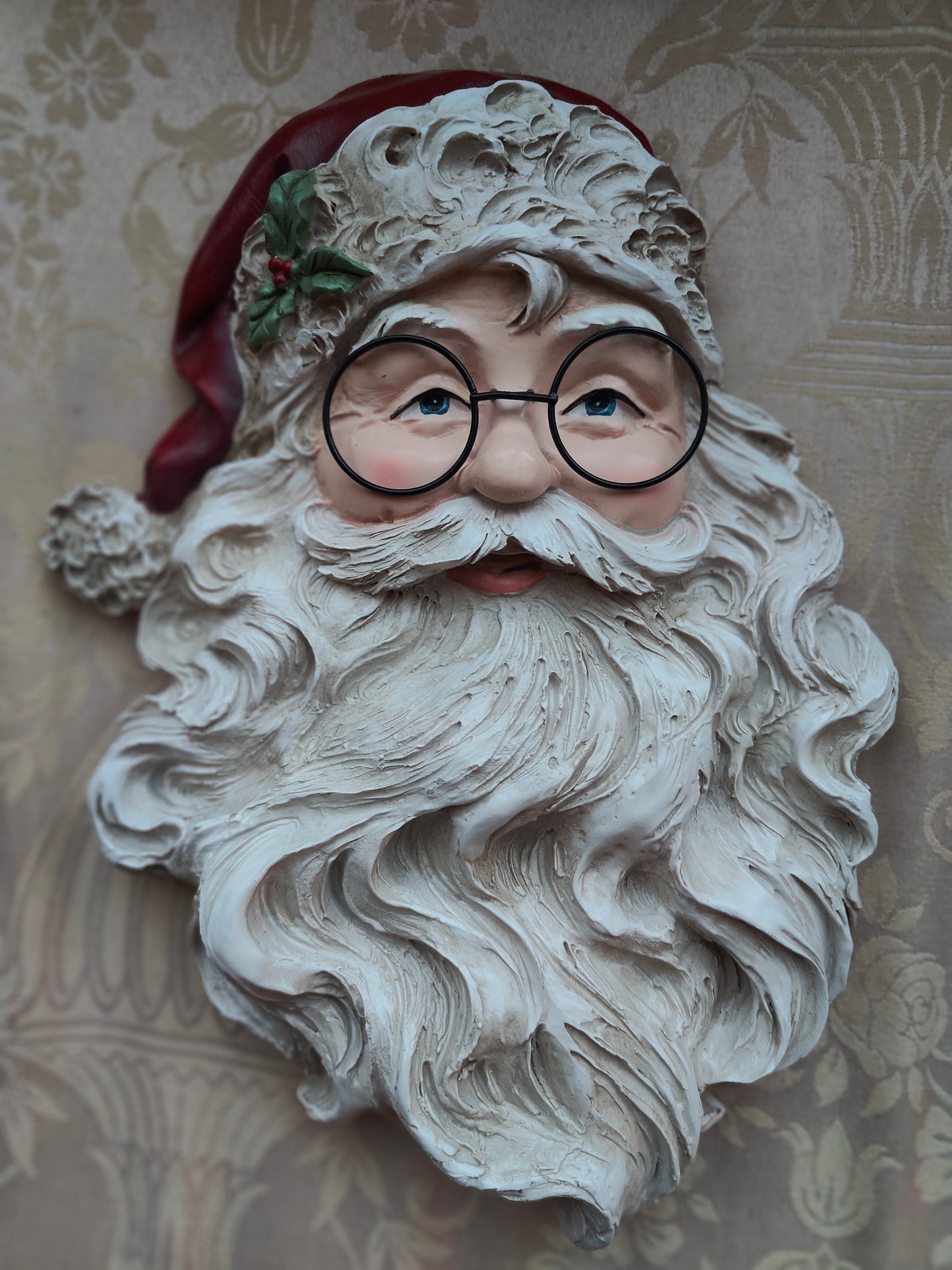 Santa face wall decoration