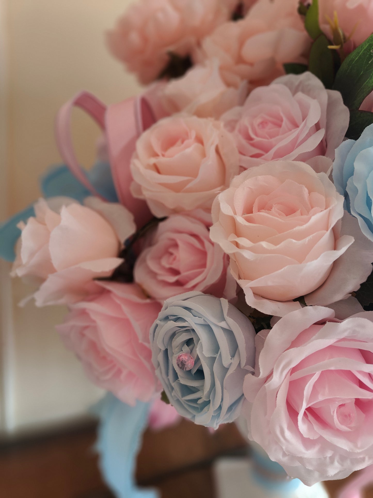 Large artificial flowers planter centrepiece display large roses wedding party display tablecentre