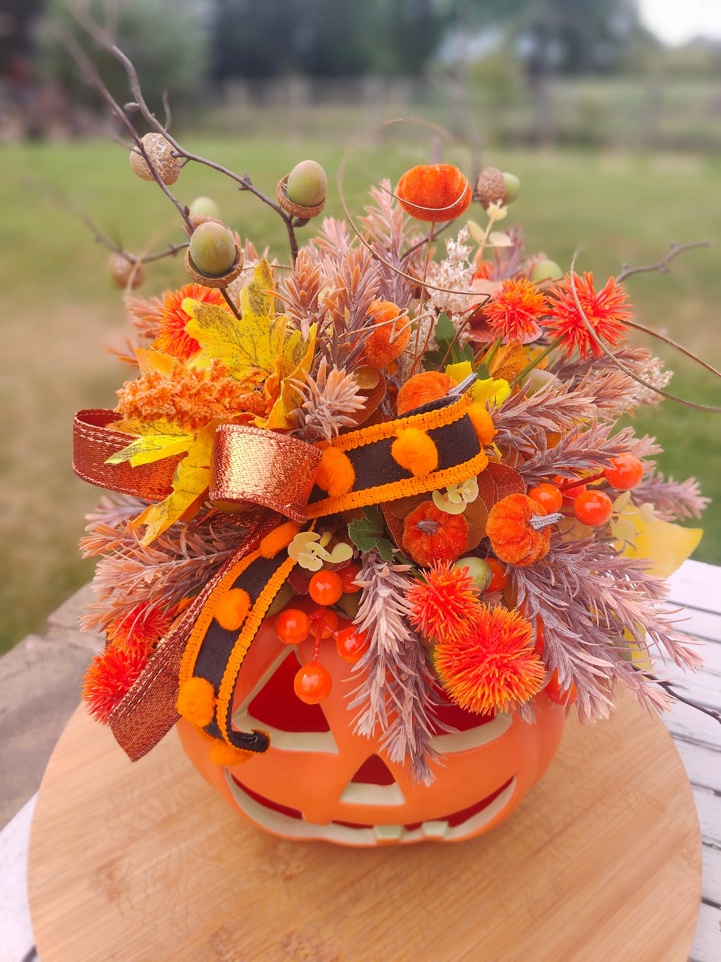 Autumn Pumpkin centrepiece tablecentre flower arrangement Halloween decor