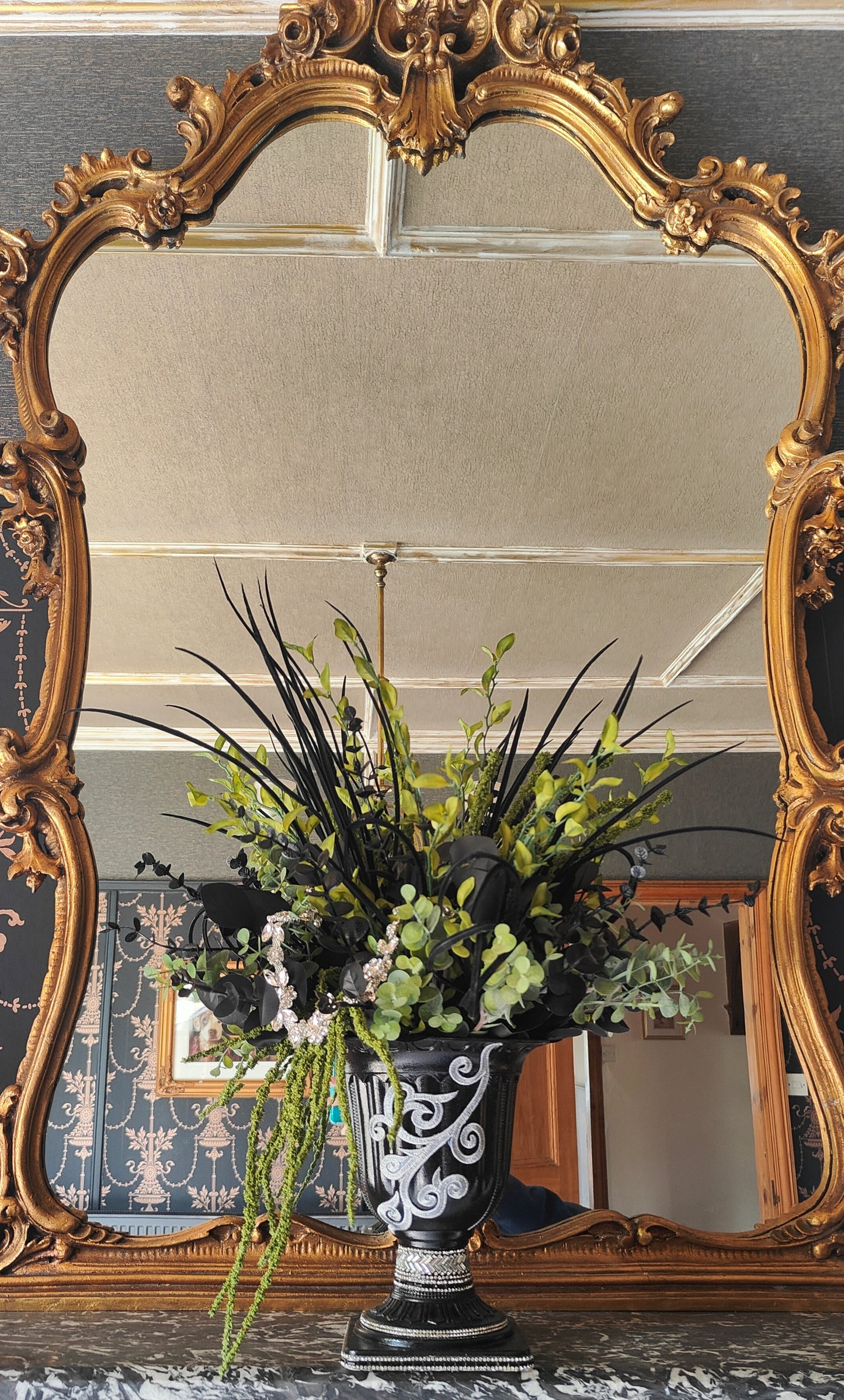 Black, green, diamante flower arrangement bling centrepiece tablecentre Halloween