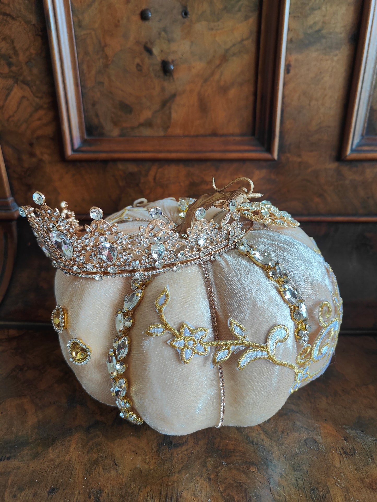 Pumpkin Cinderella cream velvet Autumn decor display centrepiece Bling tablecentre decoration embellished with jewels gems